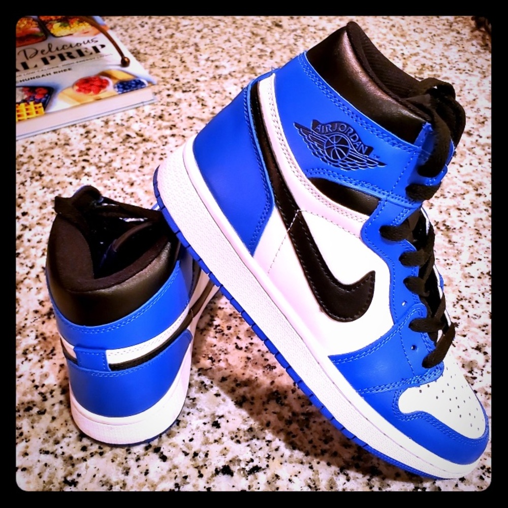 Jordan 1 Retro High Game Royal Blue